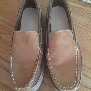 Men’s Croft and Barrow Loafers size 11